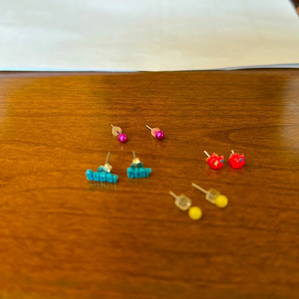 Set of 5 Items! Brightly Colored Jewelry! 4 pr tiny earrings & 1 necklace!